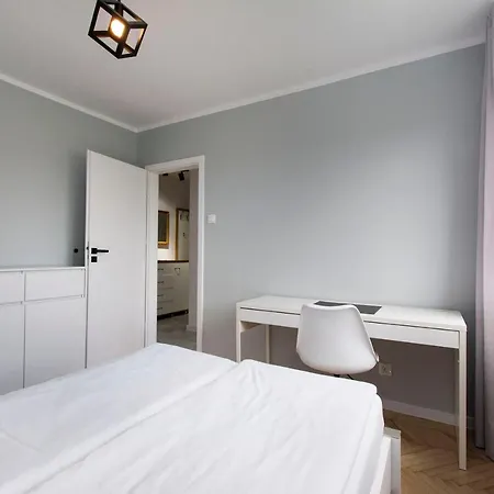 House Managers Apartment *